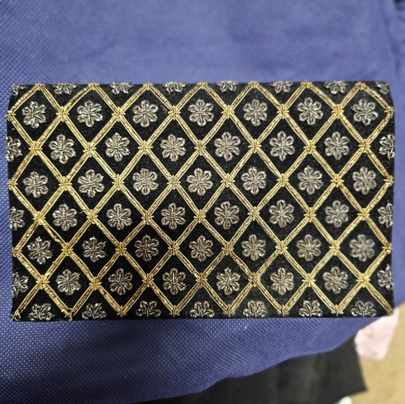 INDIA EVENING BLACK VELVET PURSE GENUINE GOLD & SILVER THREAD JAGAT NARAIN & SON - Picture 1 of 10